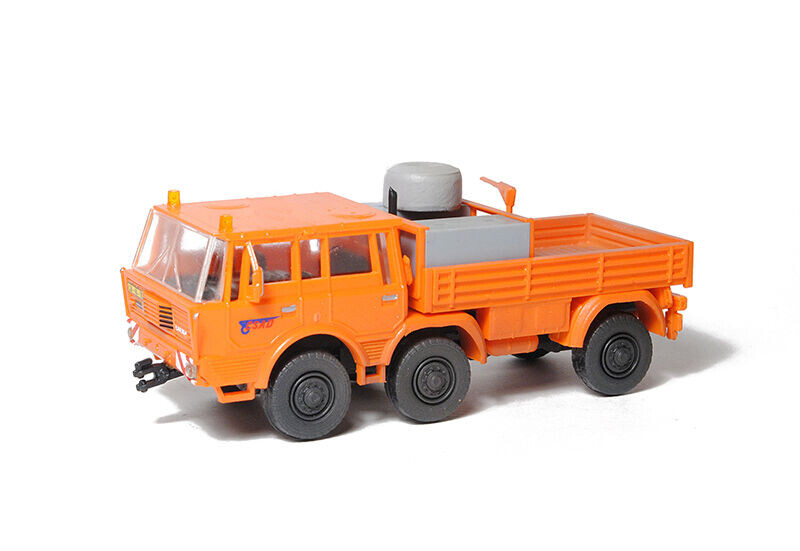 SDV Tatra 813 6×6 TP ČSAD 1:87